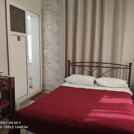 Hotel Trifylia 基帕里夏 外观 照片