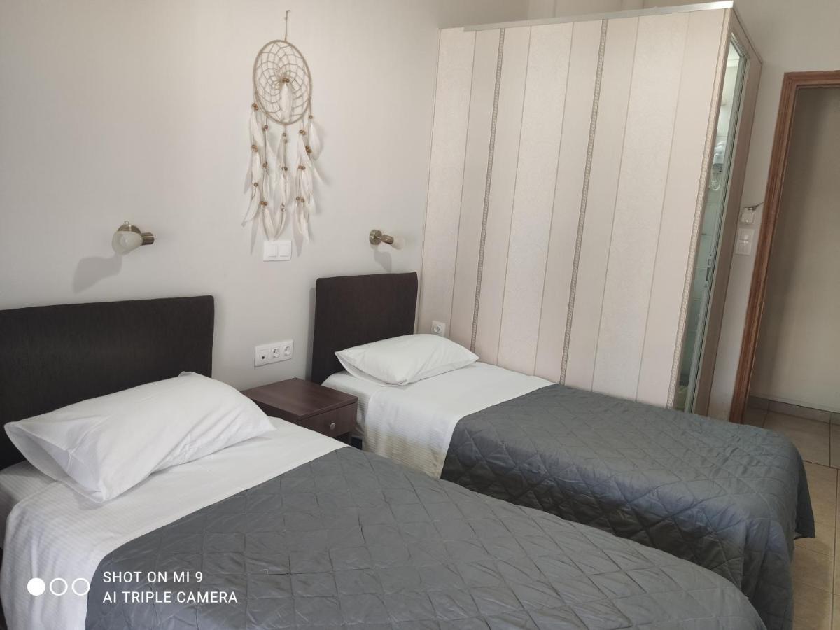 Hotel Trifylia 基帕里夏 外观 照片