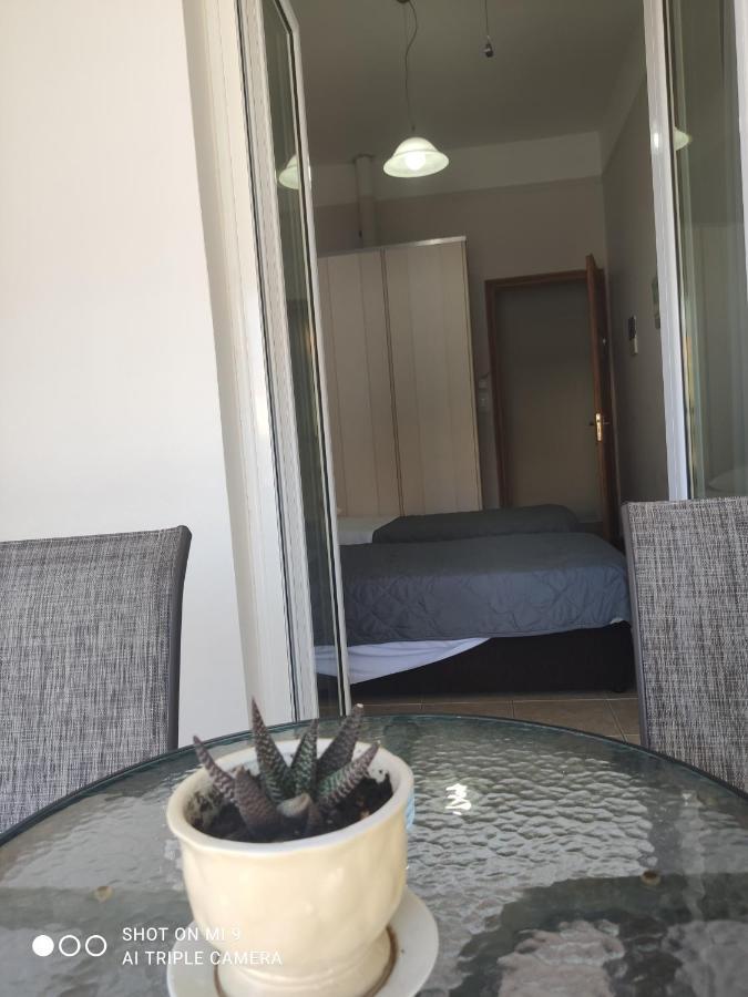Hotel Trifylia 基帕里夏 外观 照片