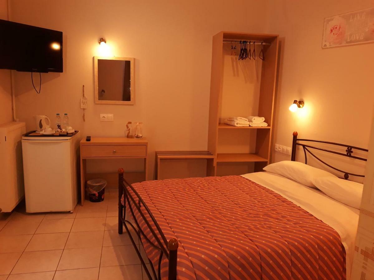 Hotel Trifylia 基帕里夏 外观 照片