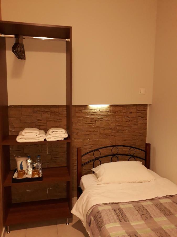 Hotel Trifylia 基帕里夏 外观 照片